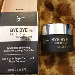 it Bye Bye Under Eye Concealing Pot - Medium